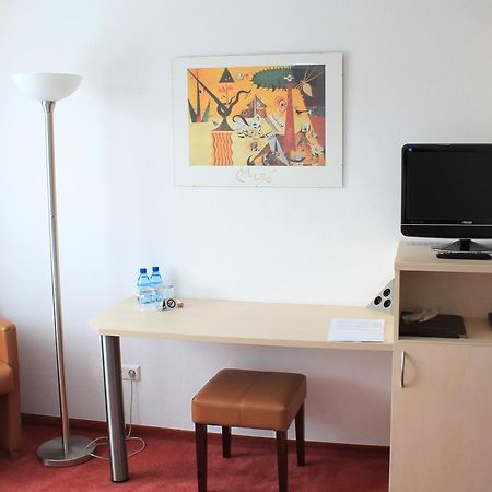 Hotel Am Bad 에즐링겐 외부 사진