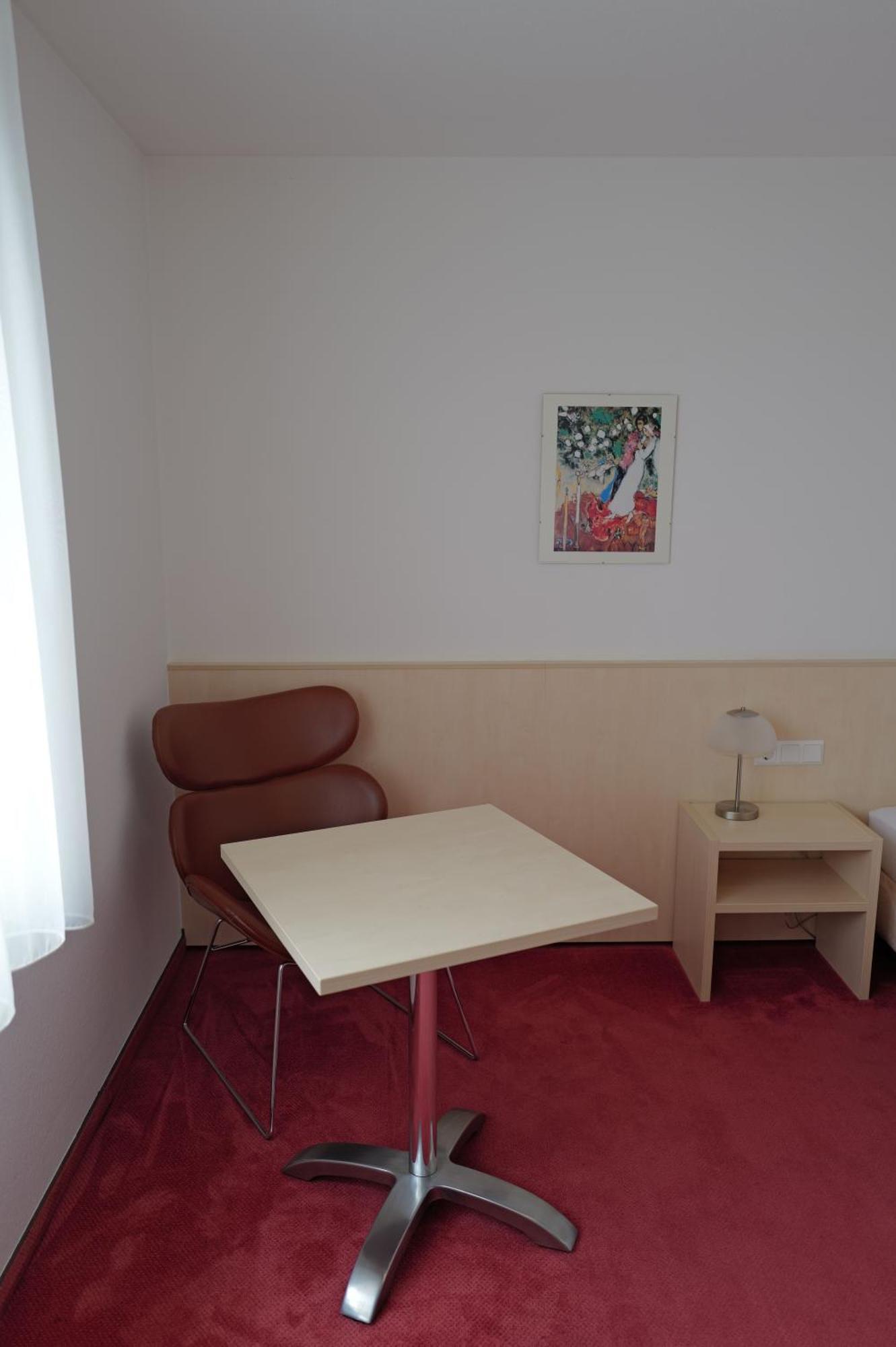 Hotel Am Bad 에즐링겐 외부 사진